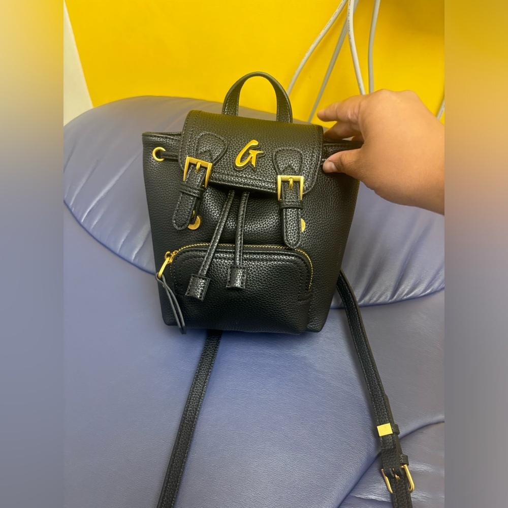 Glam-aholic lifestyle pebbles mini backpack